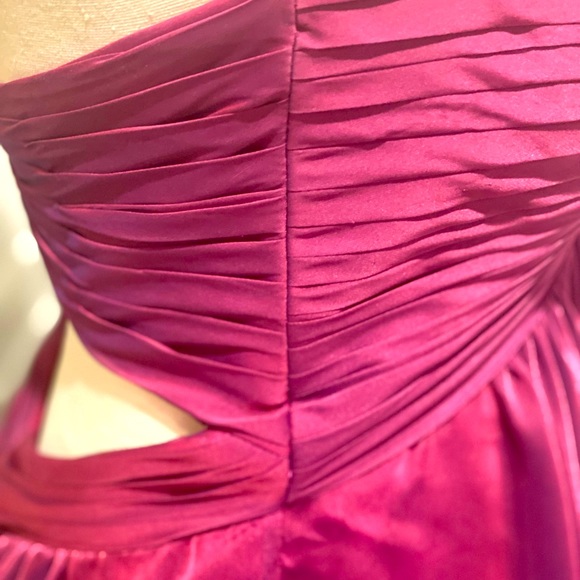 La Femme Strapless Open Back Short Formal Gown with Beaded Detail - Picture 8 of 10